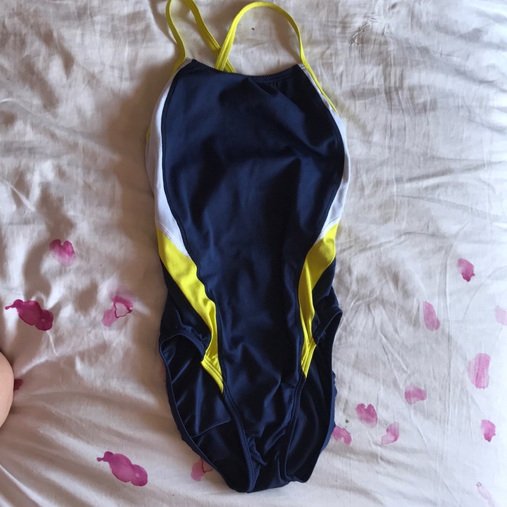 Swim suit